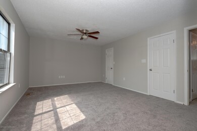 31 Mainsail Square, Freehold, NJ 07728 - photo 4