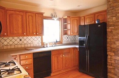 49 N Sound Beach Ave, Riverside, CT 06878 - photo 3