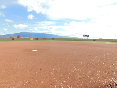 6704 Hamilton Rd NE, Rio Rancho, NM 87144 - photo 4