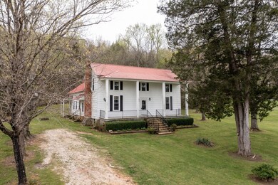 776 Rockhouse Rd, Linden, TN 37096 - photo 5