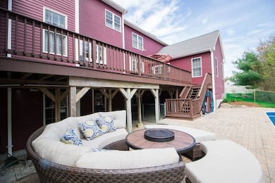 19 Mohawk Rd, Raynham, MA 02767 - photo 5