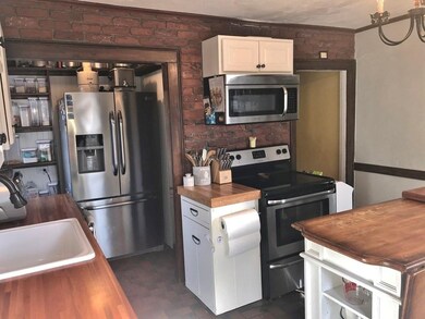 908 Hancock St, Abington, MA 02351 - photo 7