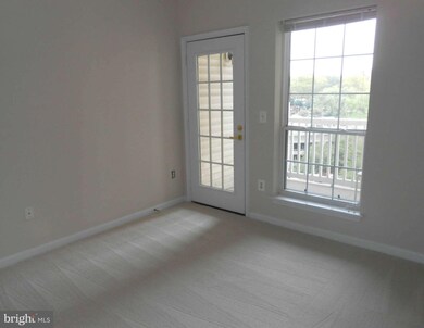 4551 Strutfield Ln unit 4305, Alexandria, VA 22311 - photo 6