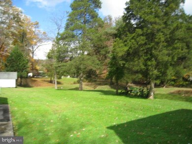 1255 Swamp Bridge Rd, Denver, PA 17517 - photo 4