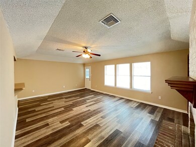 6902 Feather Creek Dr, Houston, TX 77086 - photo 3