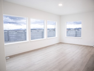 2176 E Swallow Dr unit 4044, Eagle Mountain, UT 84005 - photo 3