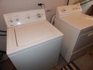 1217 Suffolk St, Naperville, IL 60563 - photo 4