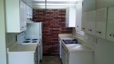 21828 29th Ave S unit 1,2,3, Des Moines, WA 98198 - photo 4