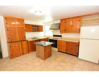 5 West View St, Holden, MA 01520 - photo 2