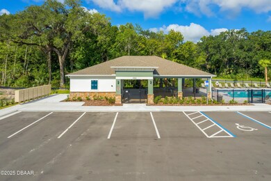 oak-leaf-drh-amenity--1841-red-rock-road