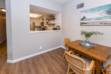 Dining to Kitchen