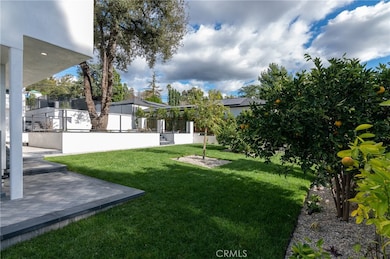 3011 Frances Ave, La Crescenta, CA 91214 - photo 3