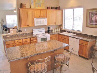 Kitchen with Breakfast Bar