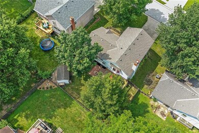 9715 W 49th Terrace, Shawnee, KS 66203 - photo 5