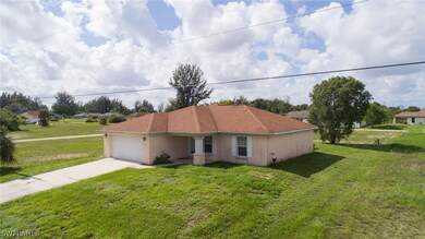 304 NW 18th St, Cape Coral, FL 33993 - photo 4