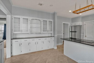 Updated kitchen with breakfast bar