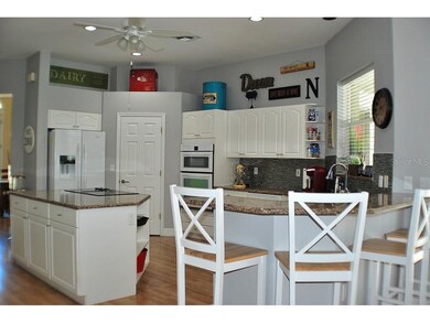 Island  breakfast bar