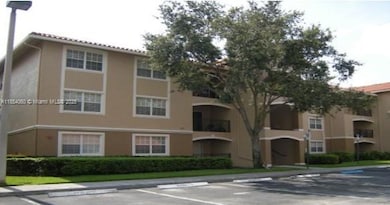 11630 SW 2nd St unit 17208, Pembroke Pines, FL 33025 - photo 3