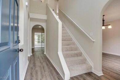 8001 Foxdale Dr, Jacksonville, FL 32210 - photo 4