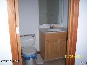 5775Bath2C