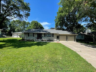 501 Edgar St, Shenandoah, IA 51601 - photo 2