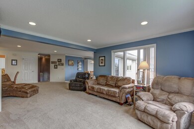 Living Area (29x14)