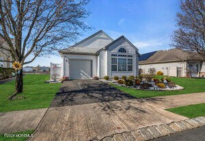 94 Halsted Dr, Manchester Township, NJ 08759 - photo 2