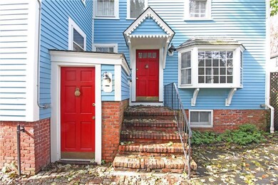 7 Cozzens Ct unit A, Newport, RI 02840 - photo 3