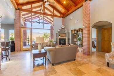8390 S Triangle R Ranch Pl (18)