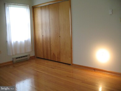 203 Palmyra Rd, Edinburg, VA 22824 - photo 7