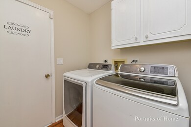 2442 Waupaca Ct, Naperville, IL 60564 - photo 7