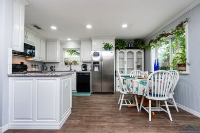 502 Mcmichael St, Kilgore, TX 75662 - photo 2