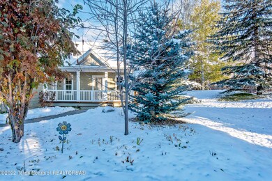 875 Eagles Rest Dr, Driggs, ID 83422 - photo 4