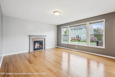 10-619-Willet-Way-East-Lansing-MI-48823-