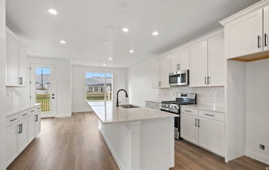 12686 S Lincoln Peak Lan unit 114, Herriman, UT 84096 - photo 3