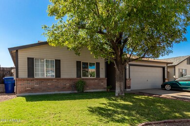 131 W Ivyglen St, Mesa, AZ 85201 - photo 2