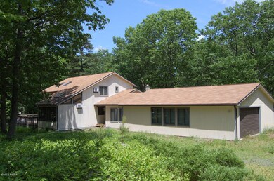 117 Stallion Dr, Hawley, PA 18428 - photo 3