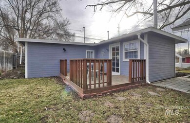 1012 E Lincoln Ave, Nampa, ID 83686 - photo 5