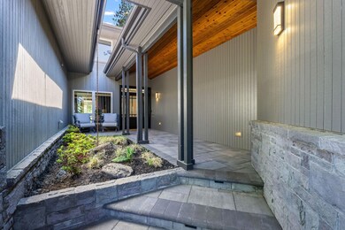 19558 Green Lakes Loop, Bend, OR 97702 - photo 5