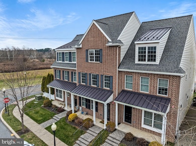 639 W Mulberry St, Kennett Square, PA 19348 - photo 2