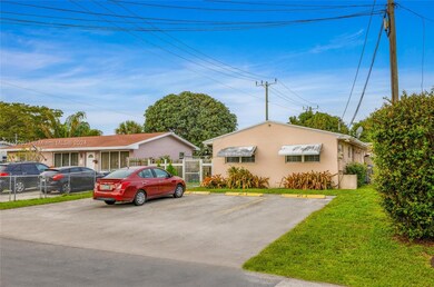 810 SW 5th Ave, Hallandale Beach, FL 33009 - photo 5
