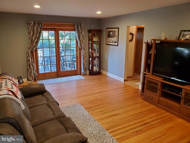 3751 Highland Ave, Drexel Hill, PA 19026 - photo 6