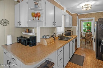 184 Brevator St, Albany, NY 12206 - photo 6