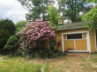 501 James St, Milford, PA 18337 - photo 2