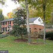 2904 Spring Lakes Dr, Davidsonville, MD 21035 - photo 2