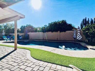 143 W Caroline Ln, Tempe, AZ 85284 - photo 4