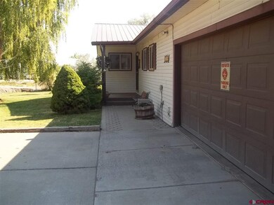 256 SW 8th Cir, Cedaredge, CO 81413 - photo 2