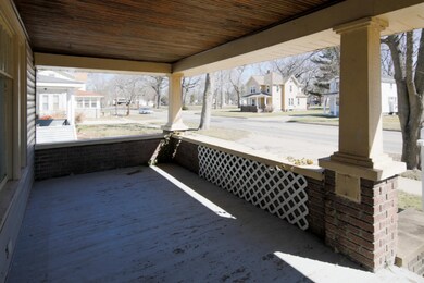 616 N Main St-103