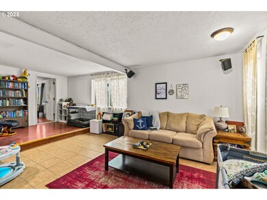 5736 A St, Springfield, OR 97478 - photo 5