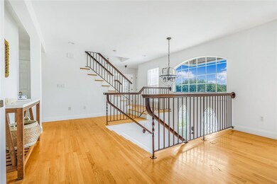 77 Crest Ave, Wakefield, RI 02879 - photo 4
